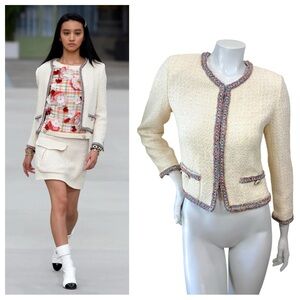 Chanel Runway Cruise 2020 Tweed Jacket Size 36 Ivory Look 74
